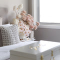 Boucle tiles