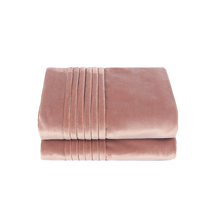 Hailey Velvet Throw